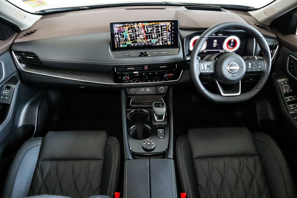 Nissan X-trail image 4