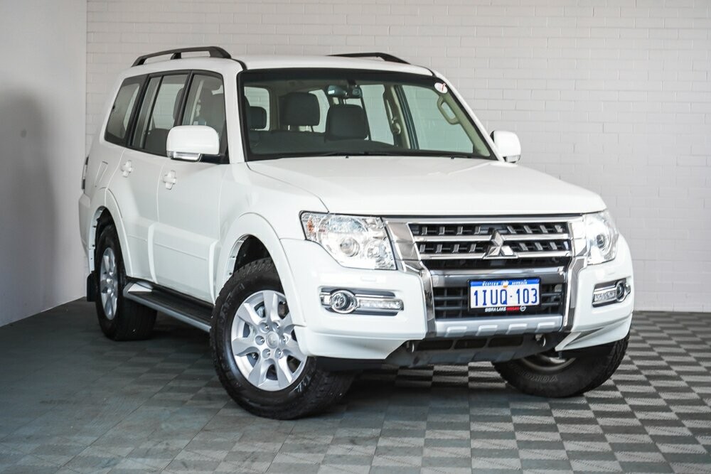 Mitsubishi Pajero image 1