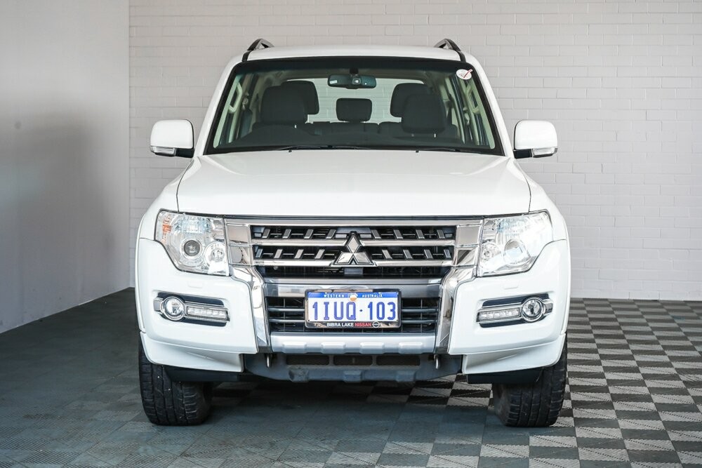 Mitsubishi Pajero image 3