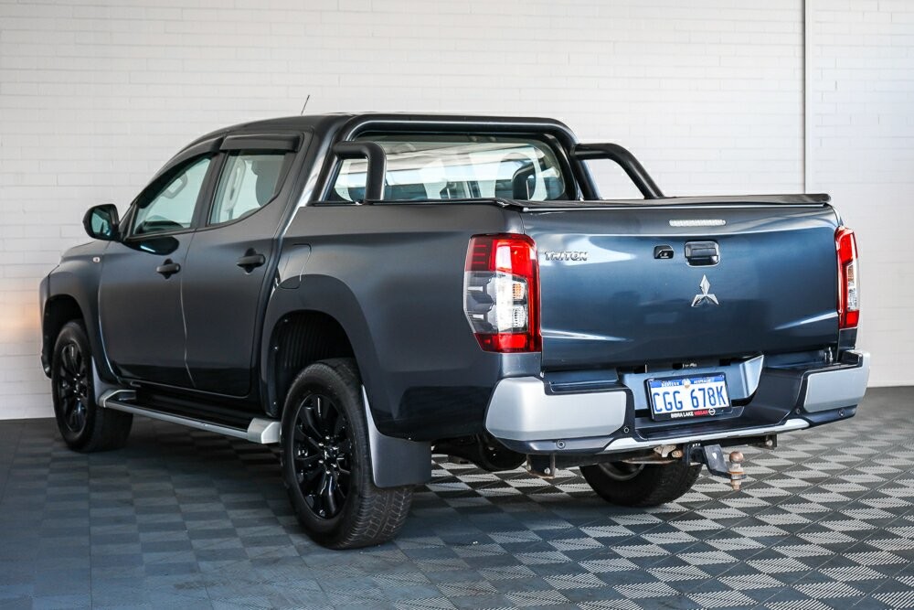 Mitsubishi Triton image 4