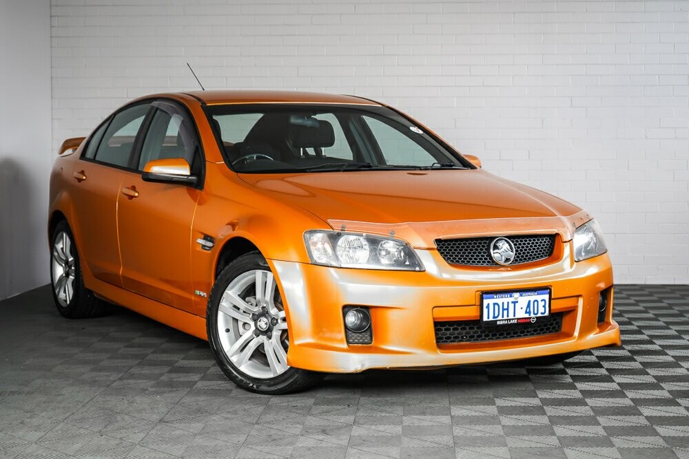 Holden Commodore image 1