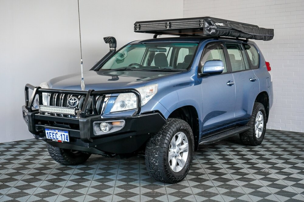Toyota Landcruiser Prado image 4