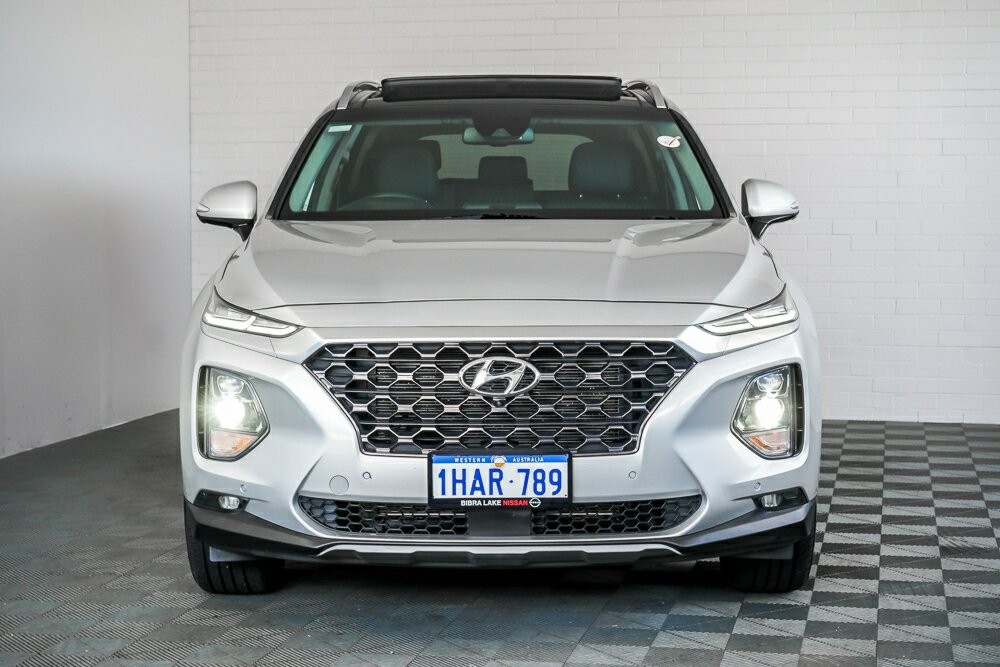 Hyundai Santa Fe image 3