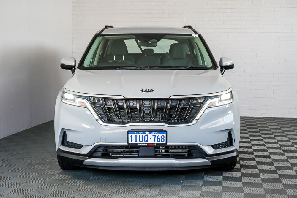 Kia Carnival image 3