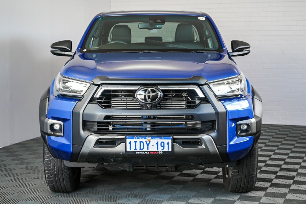 Toyota Hilux image 3
