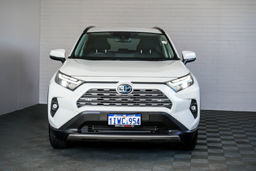 Toyota Rav4 image 3