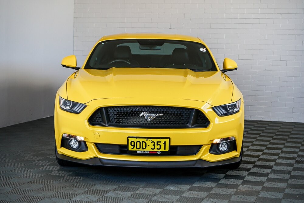 Ford Mustang image 3