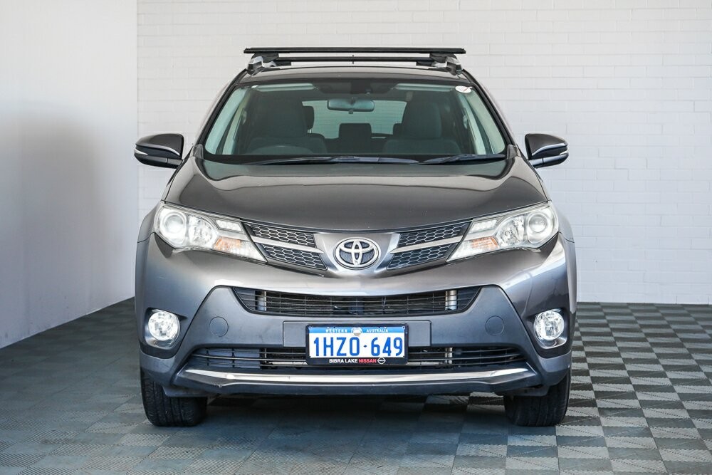 Toyota Rav4 image 3