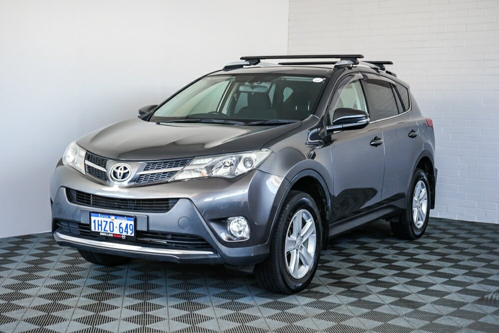 Toyota Rav4 image 4