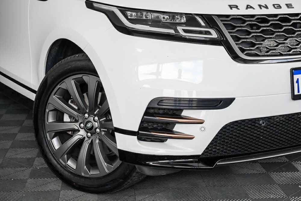 Land Rover Range Rover Velar image 2