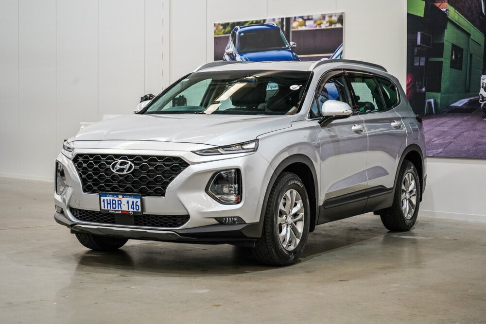 Hyundai Santa Fe image 3