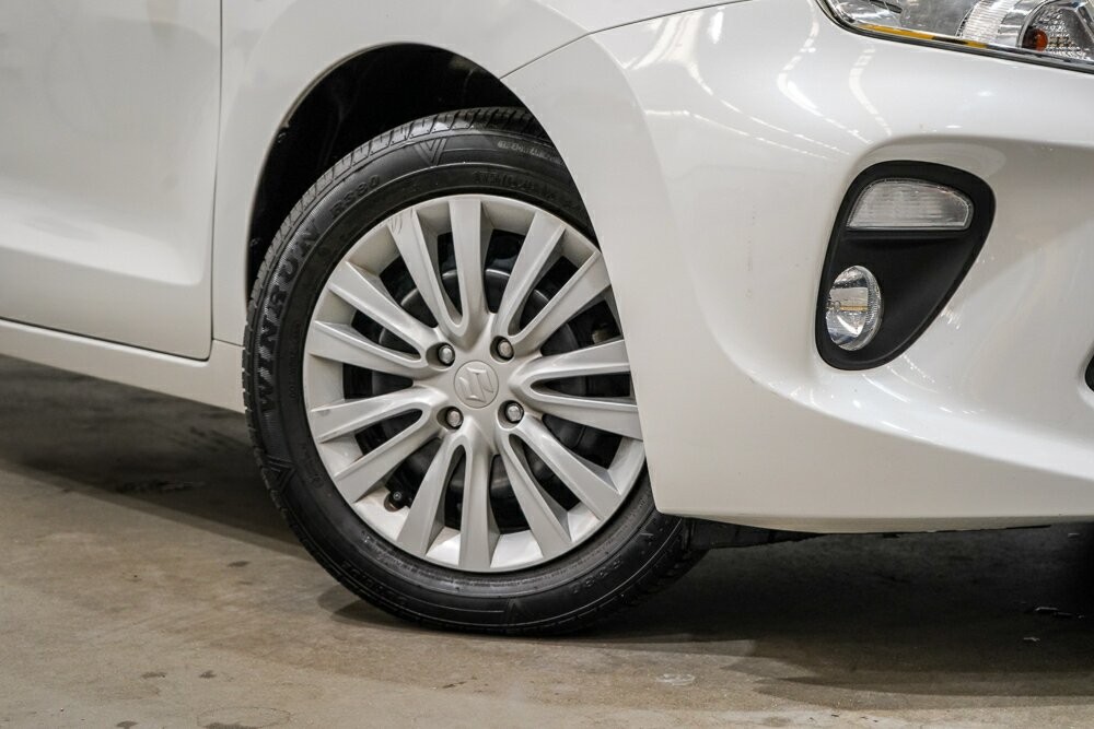 Suzuki Baleno image 2