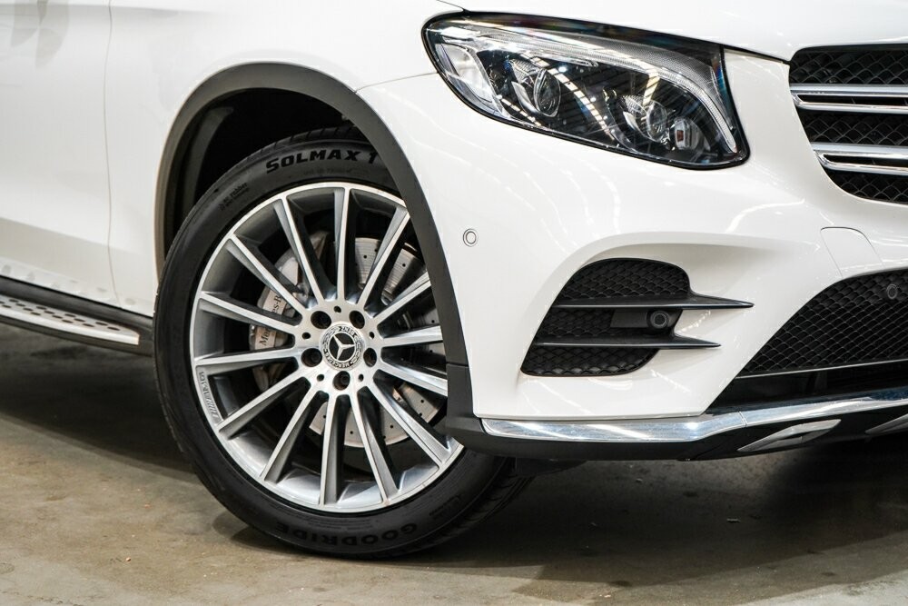 Mercedes Benz Glc-class image 2