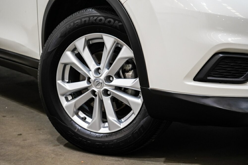 Nissan X-trail image 2