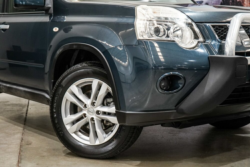 Nissan X-trail image 2