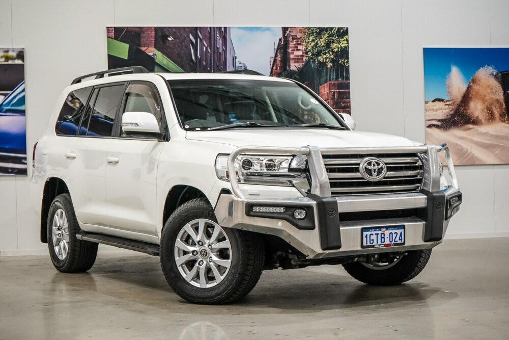 Toyota Landcruiser image 1