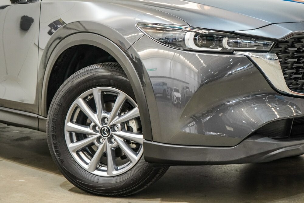 Mazda Cx-5 image 2