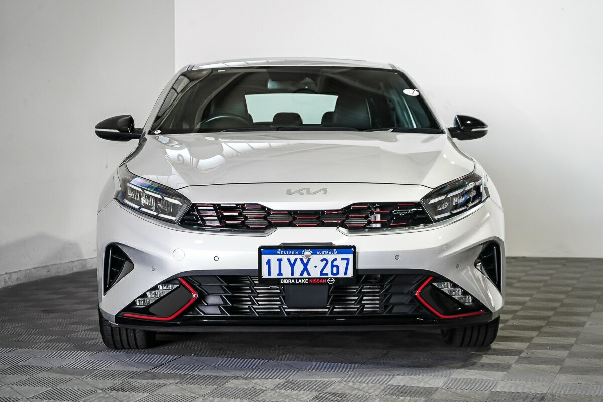 Kia Cerato image 2