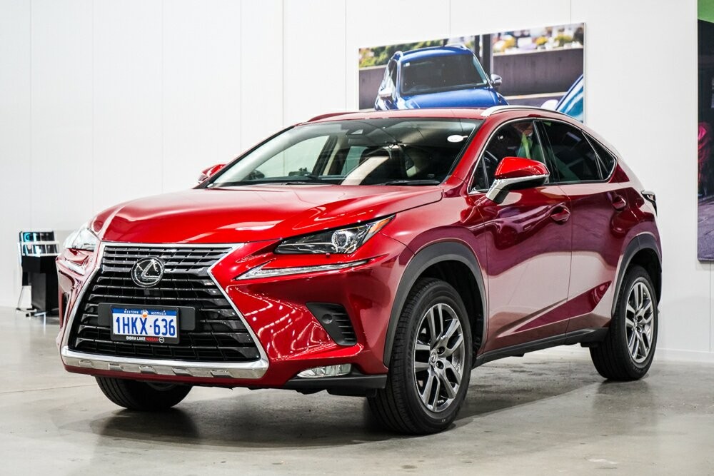 Lexus Nx image 4