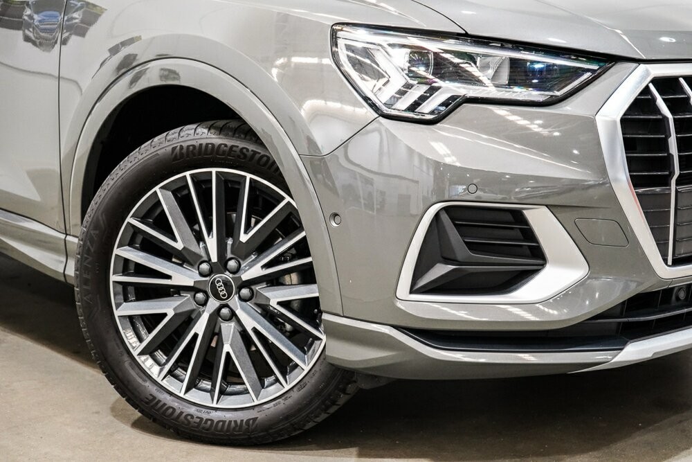 Audi Q3 image 2