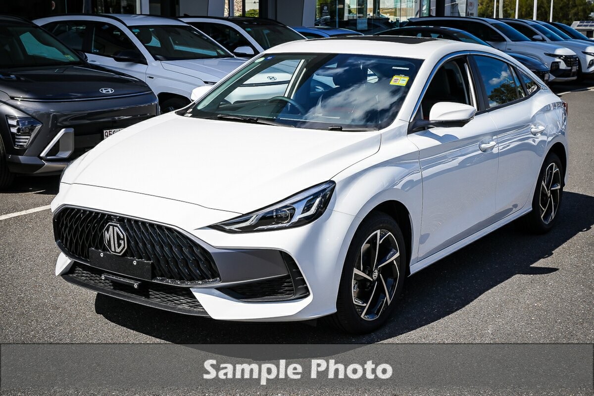 MG Mg5 image 1