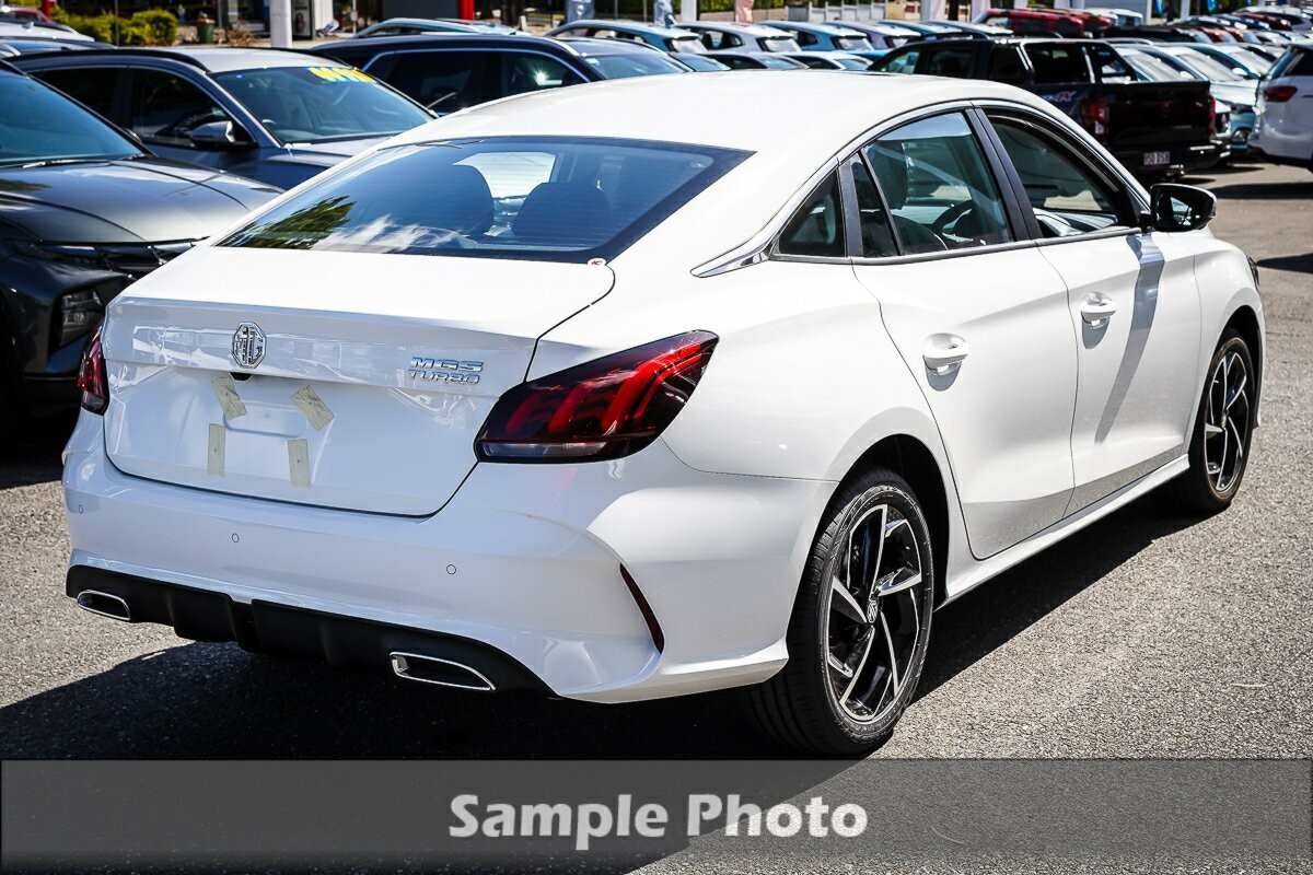 MG Mg5 image 4