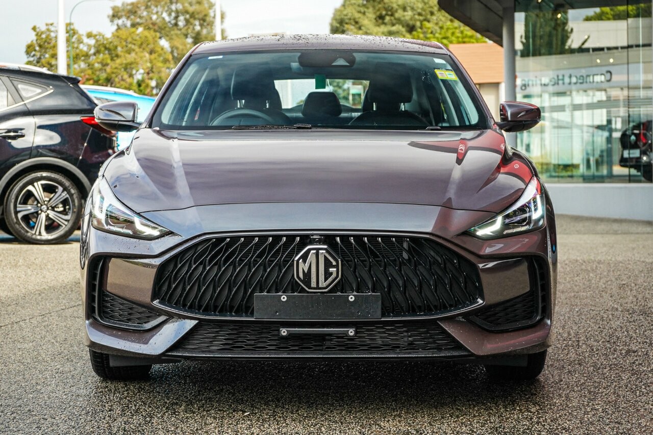 MG Mg5 image 1