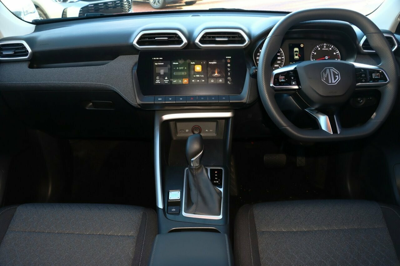 MG Zs image 4