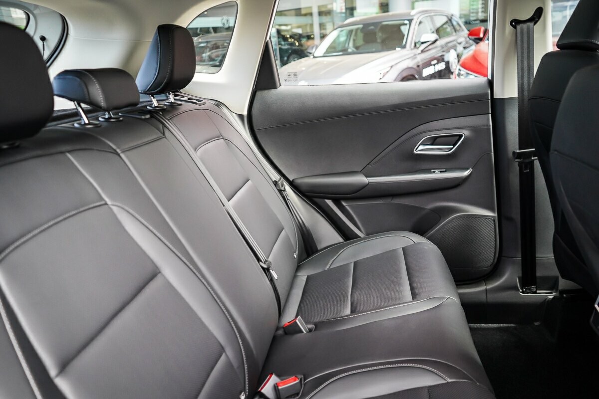 MG Zs image 3