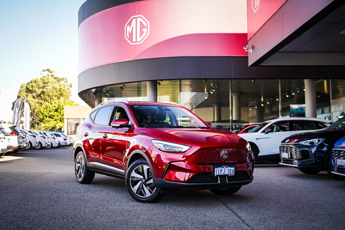 MG Zs Ev image 2