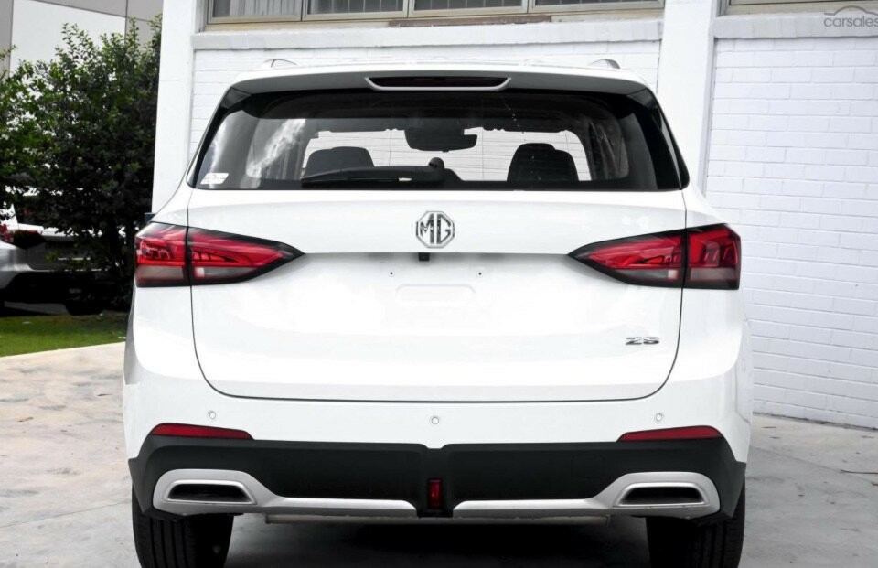 MG Zs image 3