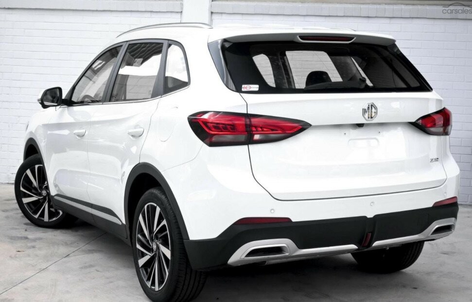 MG Zs image 4