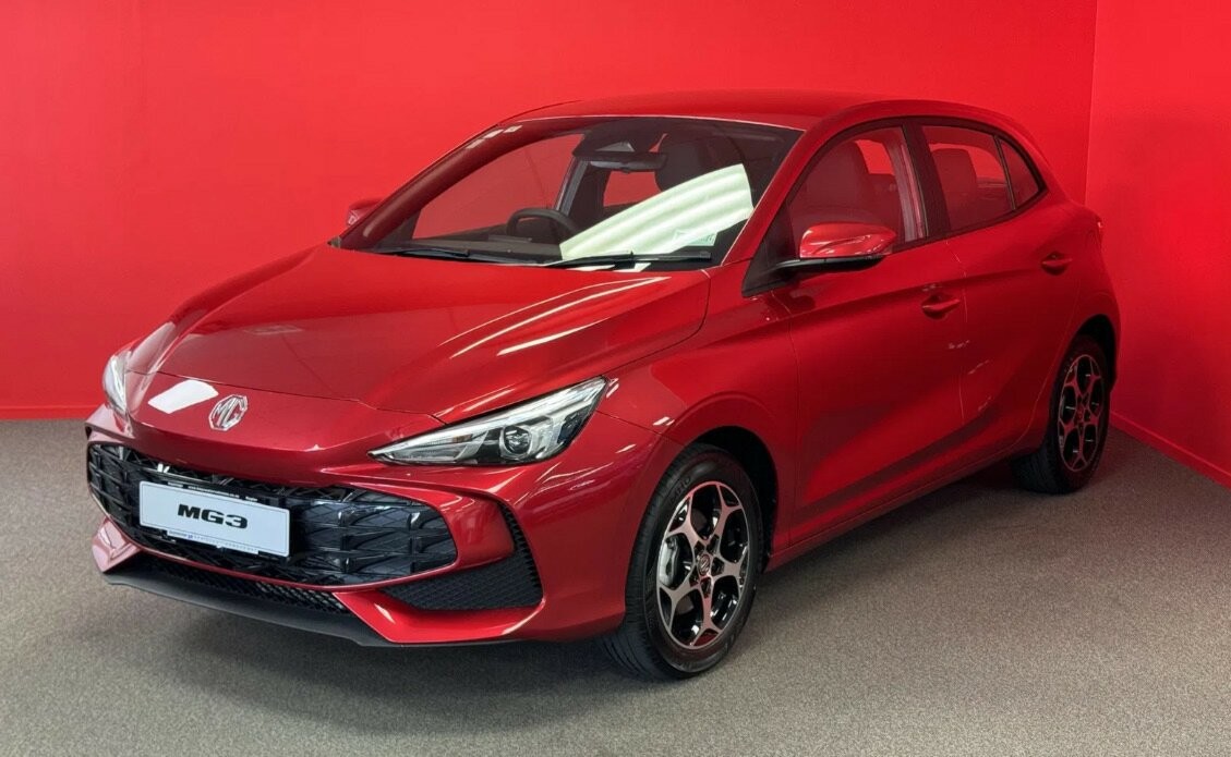 MG Mg3 image 3