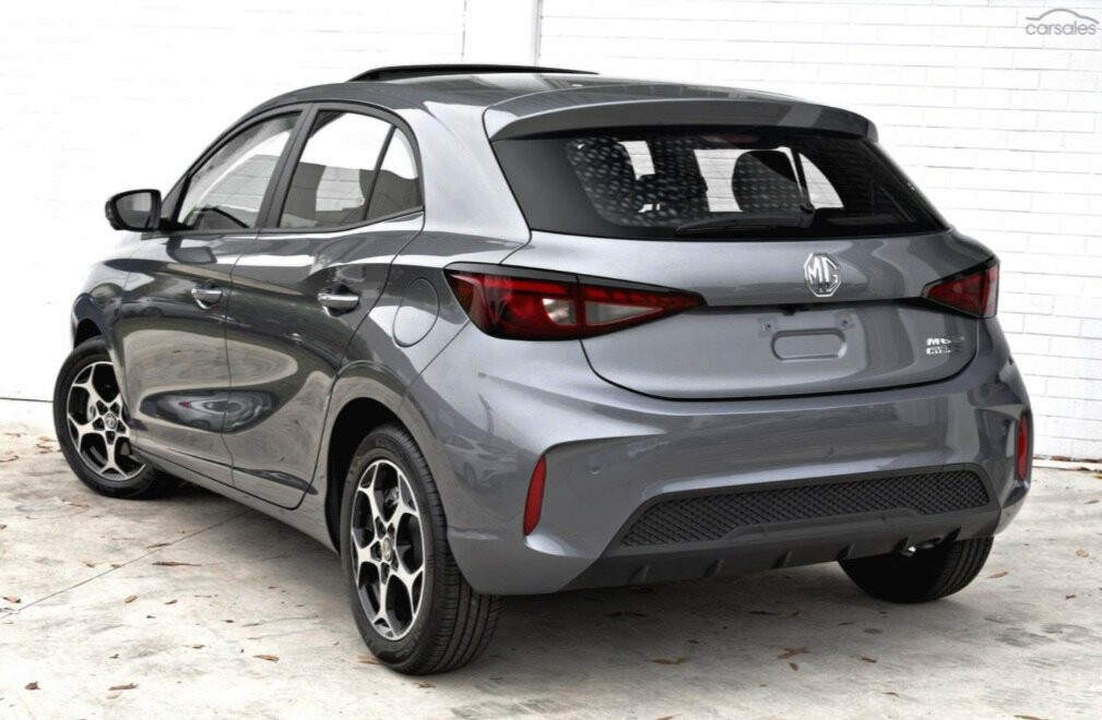 MG Mg3 image 3