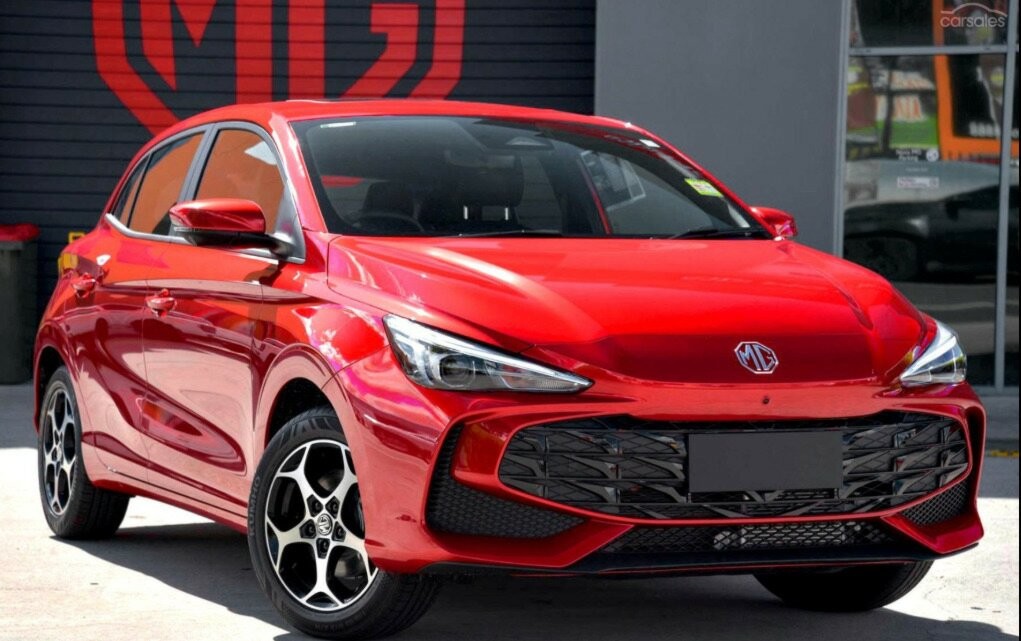 MG Mg3 image 1