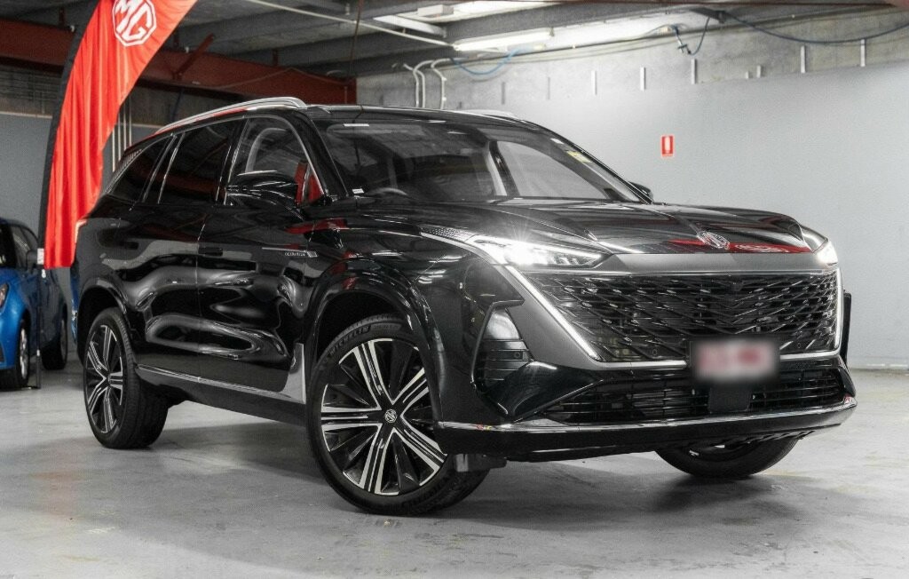 MG Qs image 1