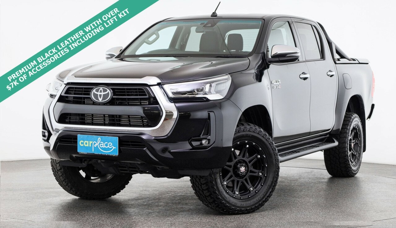 Toyota Hilux image 1