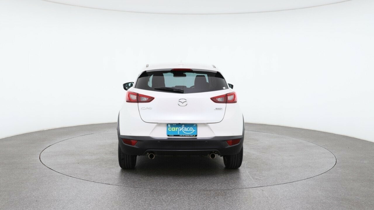 Mazda Cx-3 image 2