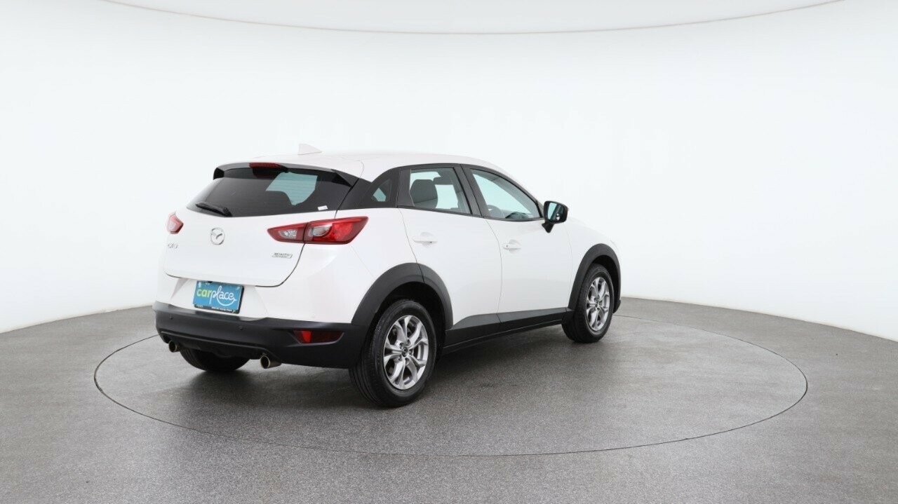 Mazda Cx-3 image 4