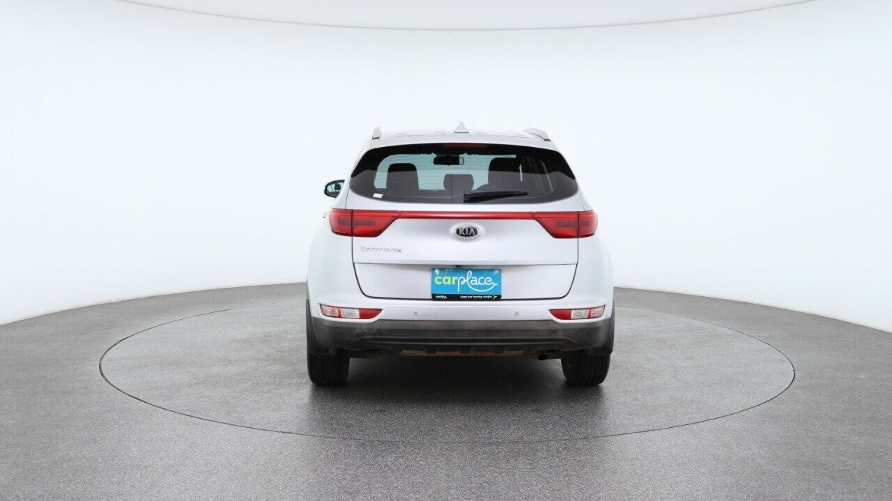 Kia Sportage image 2