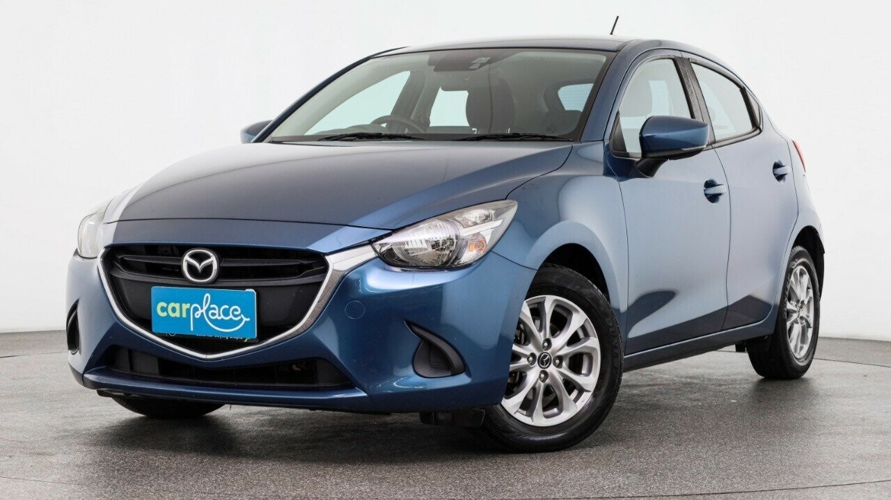 Mazda 2 image 1