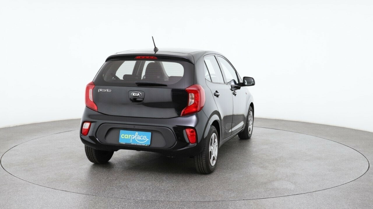 Kia Picanto image 3