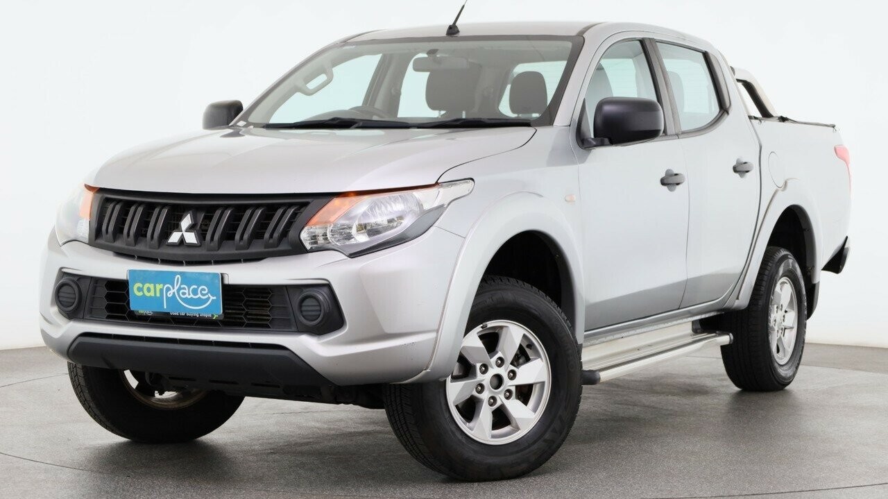 Mitsubishi Triton image 1
