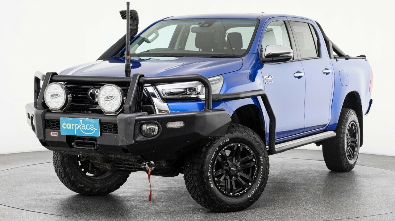 Toyota Hilux image 1
