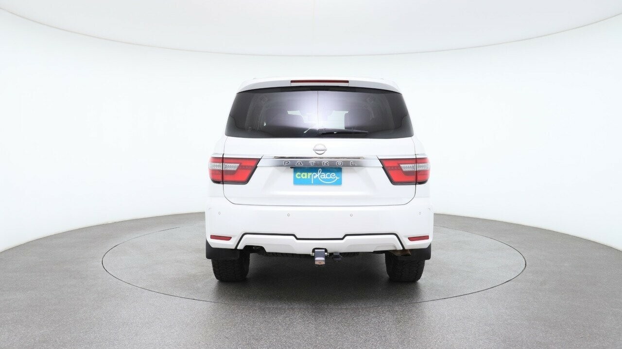 Nissan Patrol image 2