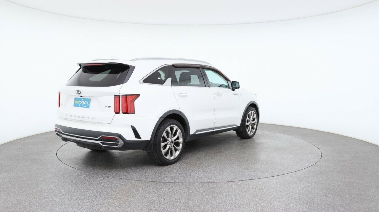 Kia Sorento image 4