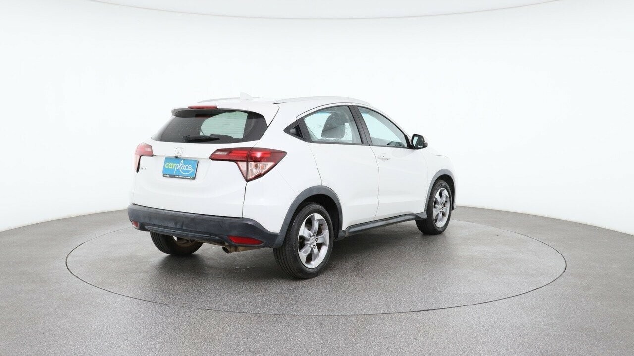 Honda Hr-v image 4
