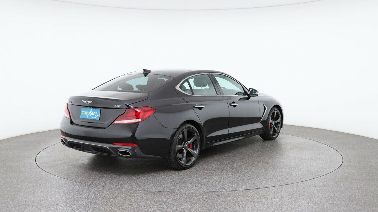 Genesis G80 image 4