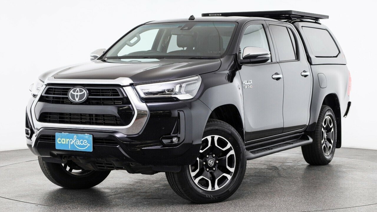 Toyota Hilux image 1