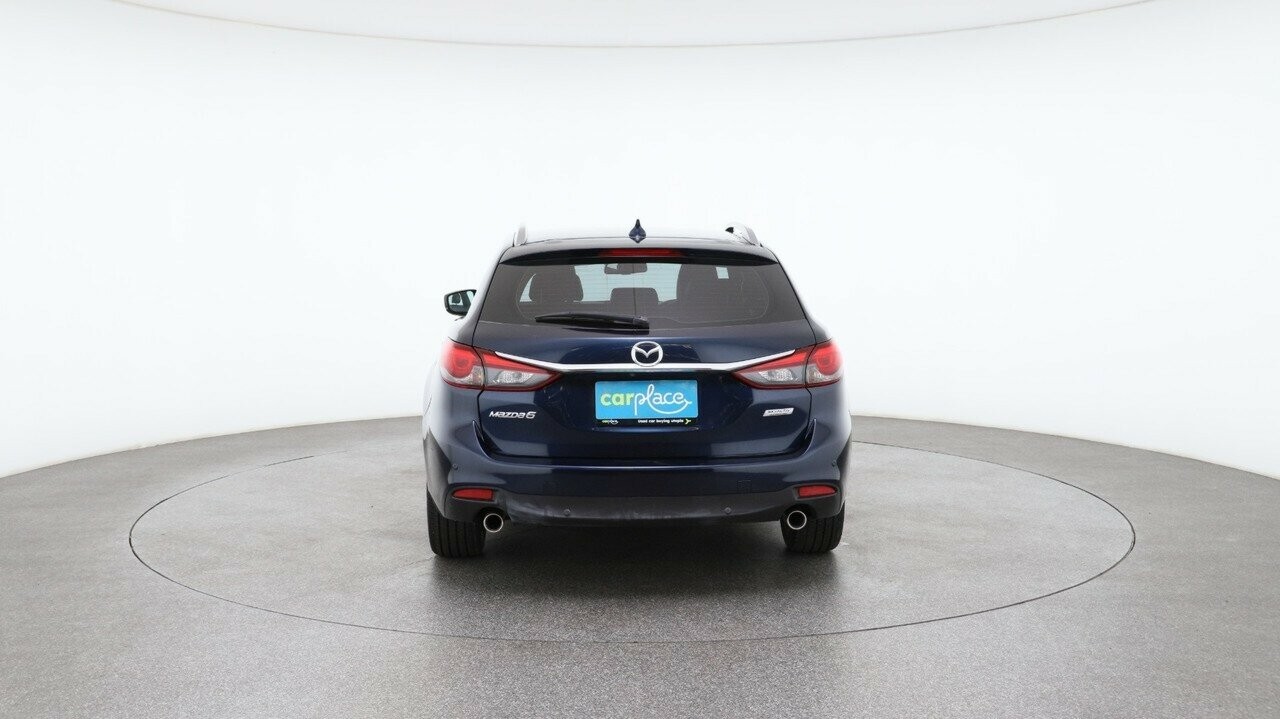 Mazda 6 image 2
